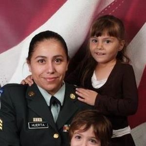 Meet your Posher, Ana